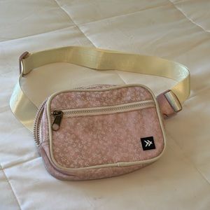 THREAD fanny pack.   Super cute. Wore once.